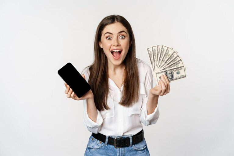التطبيقات التي تدفع مقابل التسجيل