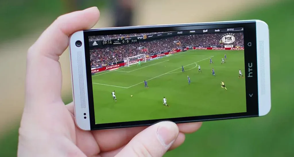 5 Best Apps to Watch Live Football on Your Cell Phone - Luxmobiles