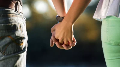 সম্পর্ক শুরু করার জন্য আদর্শ অ্যাপস