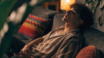 Chat met LGBT+-mensen en maak nieuwe connecties op je telefoon